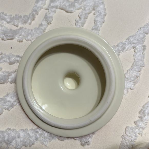 Vintage King Arthur Flour Canister - Picture 5 of 6